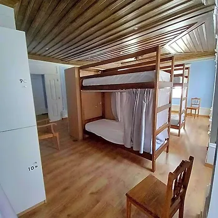 Hostel Entresocalcos *